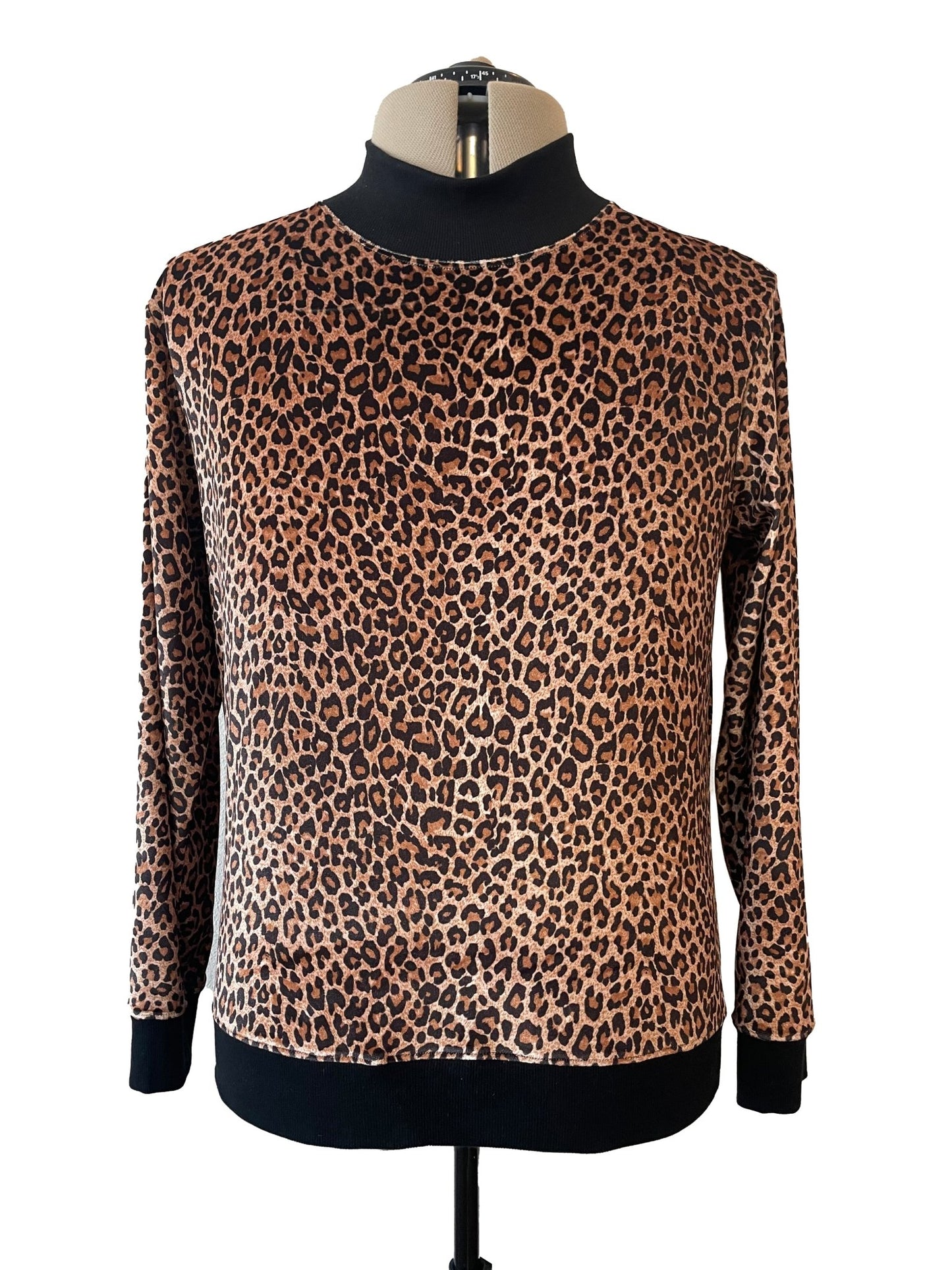Anyoto Leopard print Sweater - BISHIKWABO  Sweater BISHIKWABO  Anyoto Leopard print Sweater