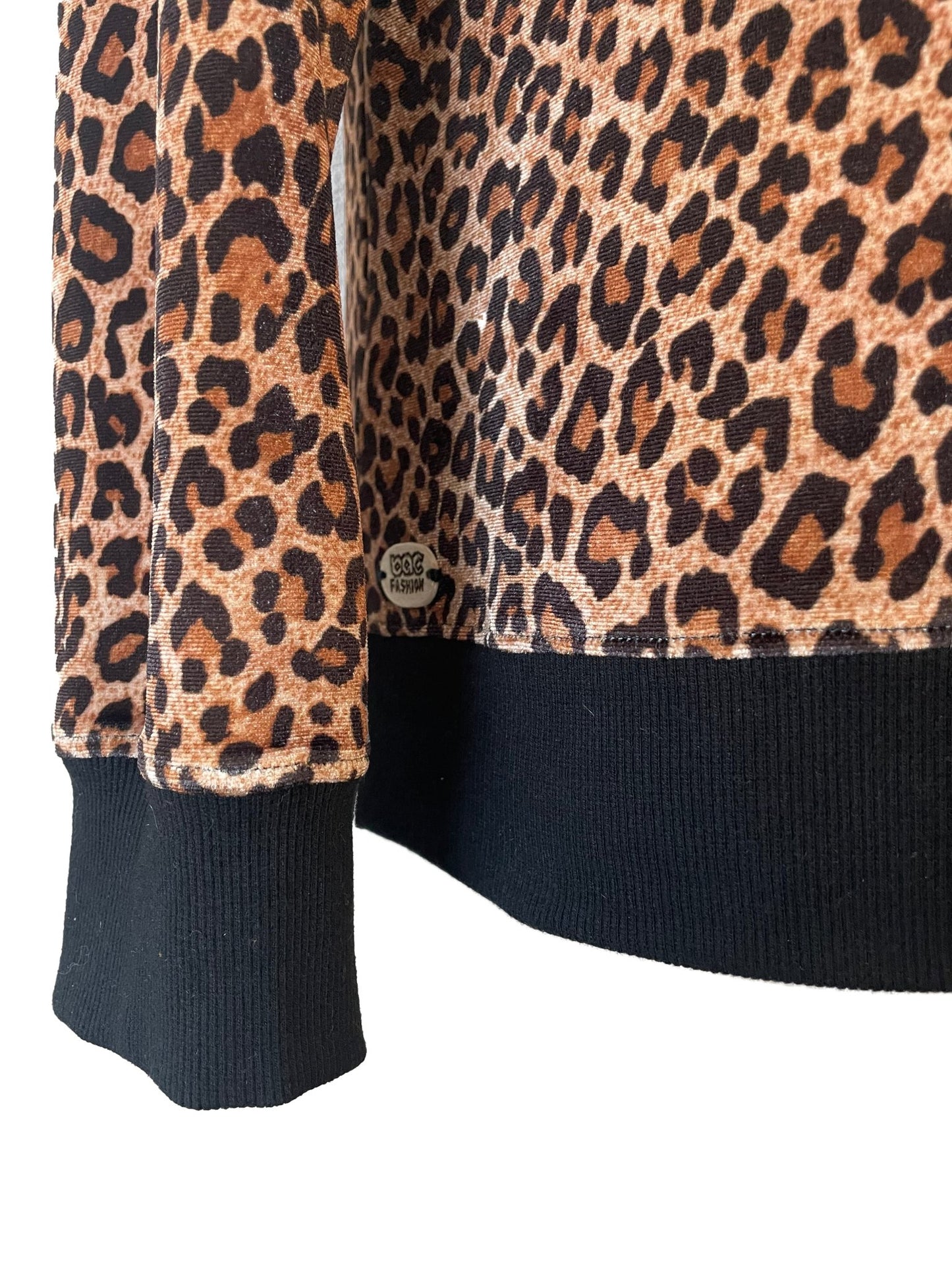 Anyoto Leopard print Sweater - BISHIKWABO  Sweater BISHIKWABO  Anyoto Leopard print Sweater